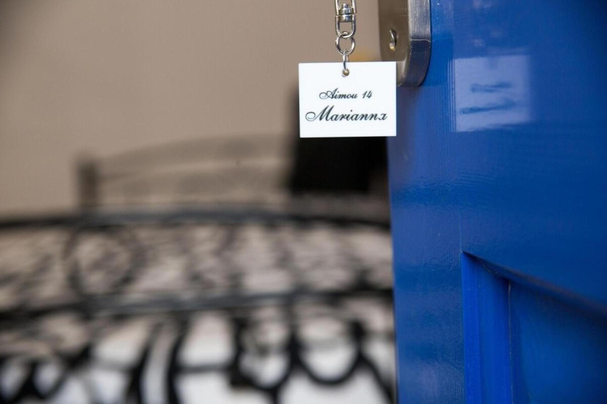 Aimou Studio'S Apartment'S พีเรียส ภายนอก รูปภาพ