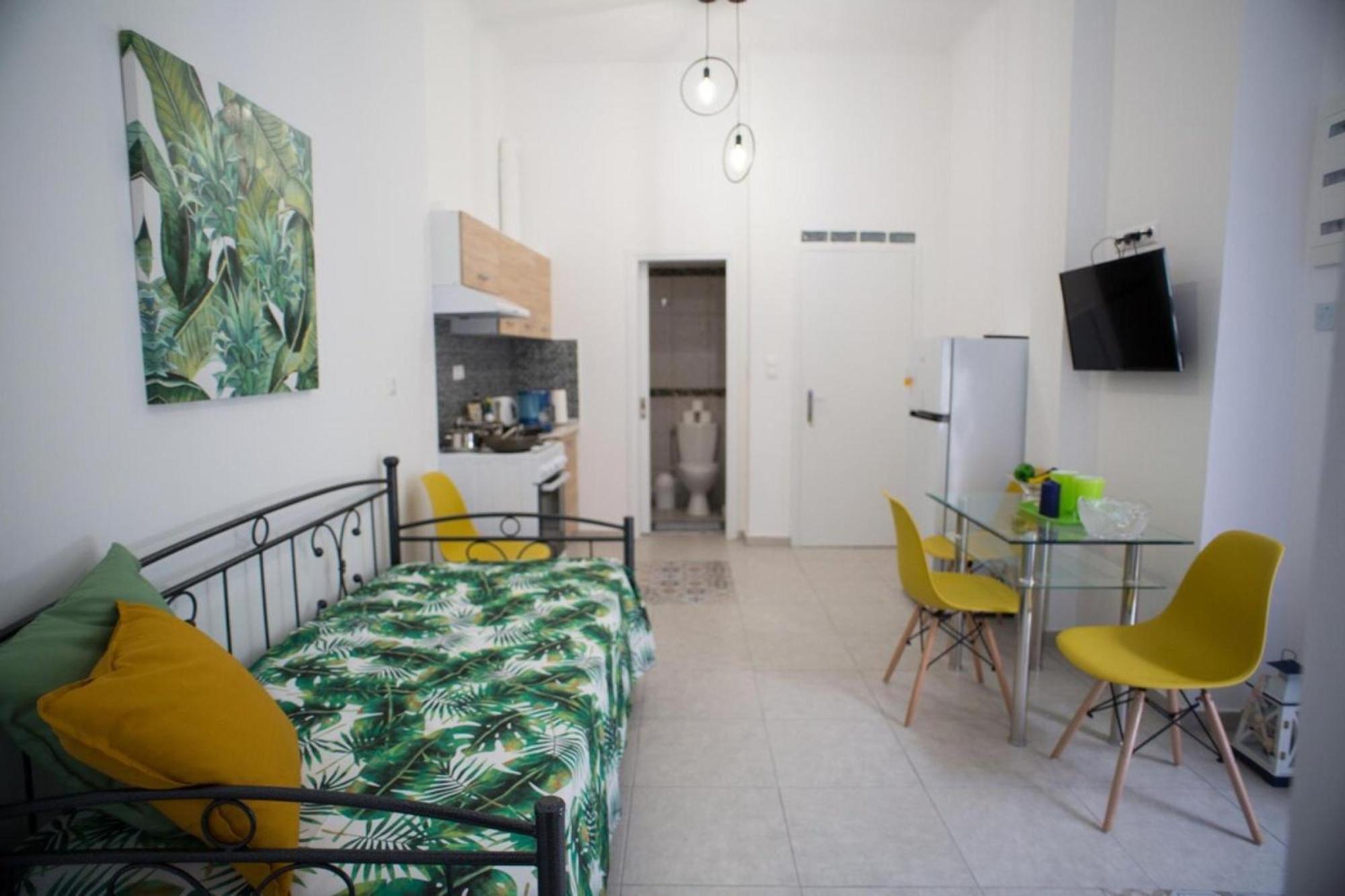 Aimou Studio'S Apartment'S พีเรียส ภายนอก รูปภาพ